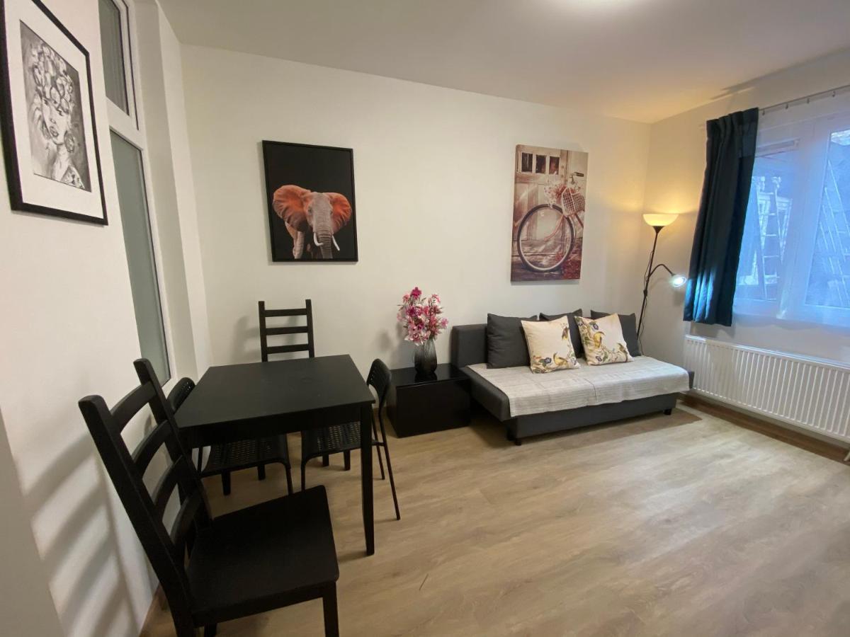 Сarnot Apartments Zoo Area Anversa Esterno foto