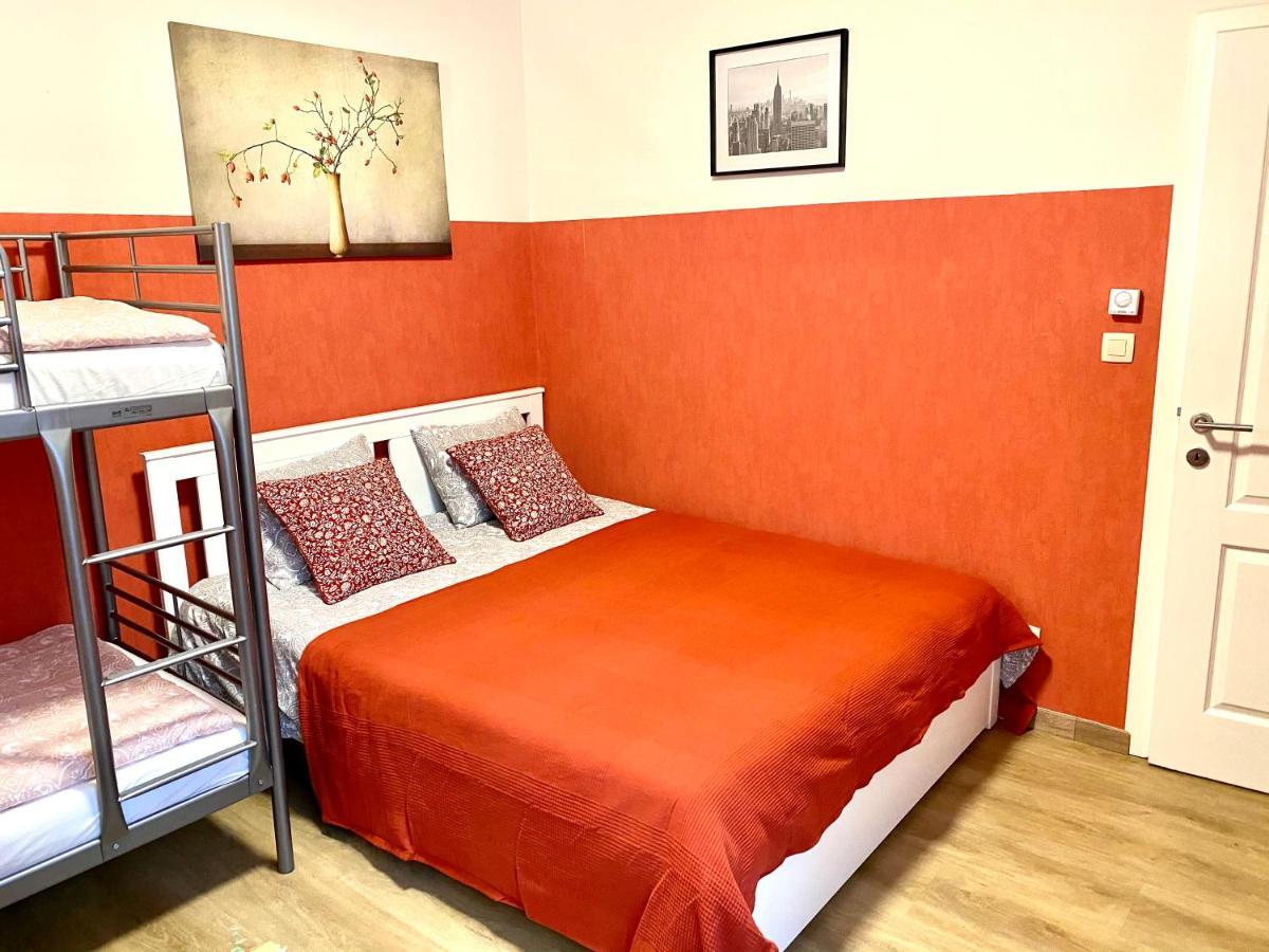 Сarnot Apartments Zoo Area Anversa Esterno foto