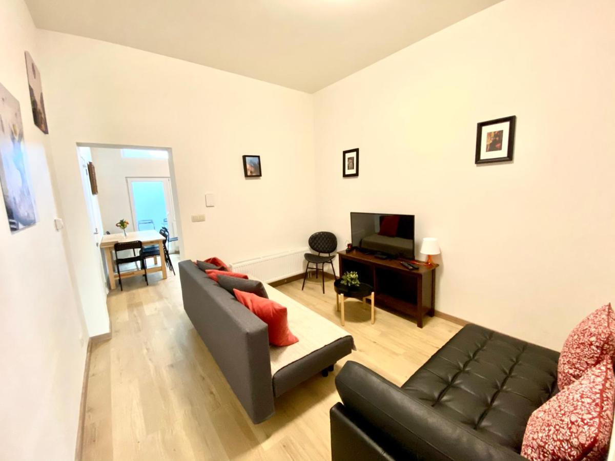 Сarnot Apartments Zoo Area Anversa Esterno foto